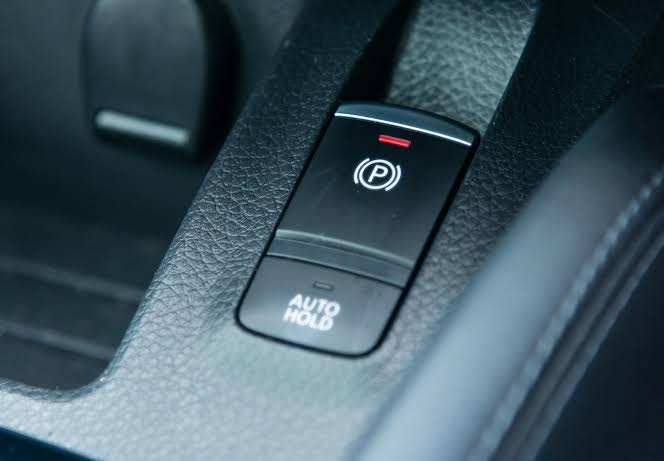 should you use parking brake with automatic transmission